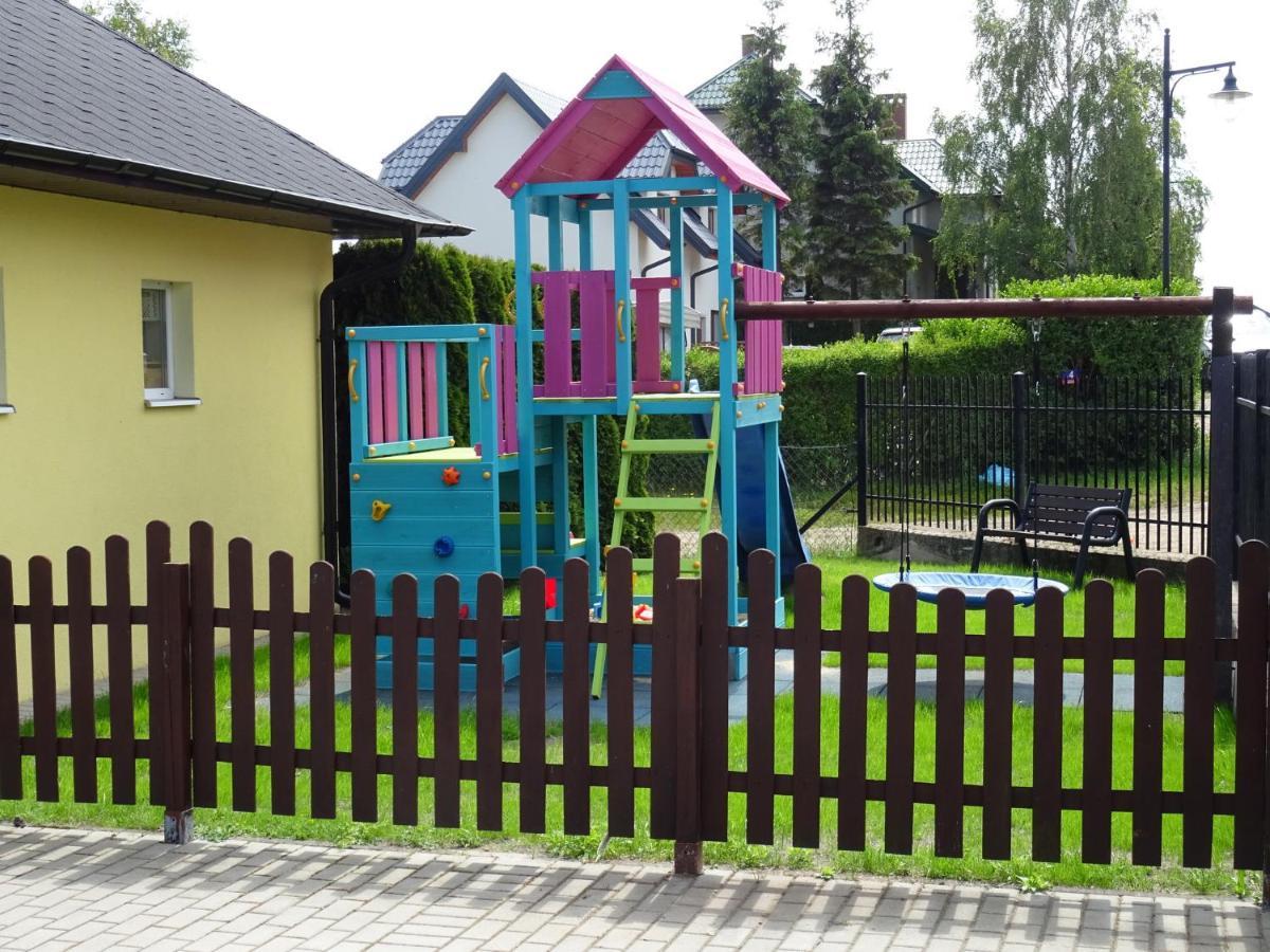 Willa Global Komfortowe Pokoje Nad Morzem Jastrzebia Gora Exterior photo